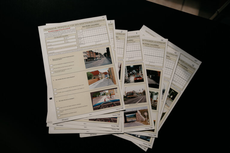 Fragebögen Kraftfahrzeugverkehr